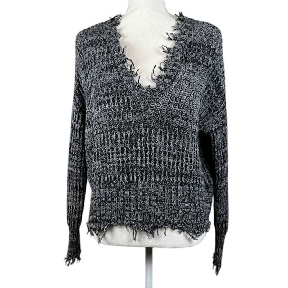 White Crow "A Frayed You'll Love‎ It" Distressed Sweater Black White Size Small